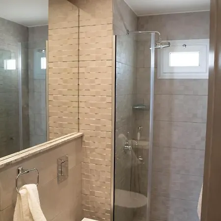 Luxury Next To Parklane Hotel. Villa Limassol